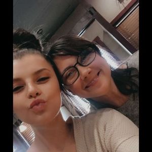 Meet your Posher, Stacy